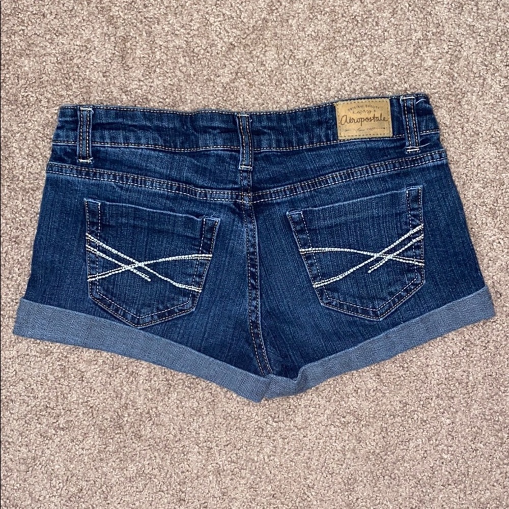 Shorts - Picture 3 of 3